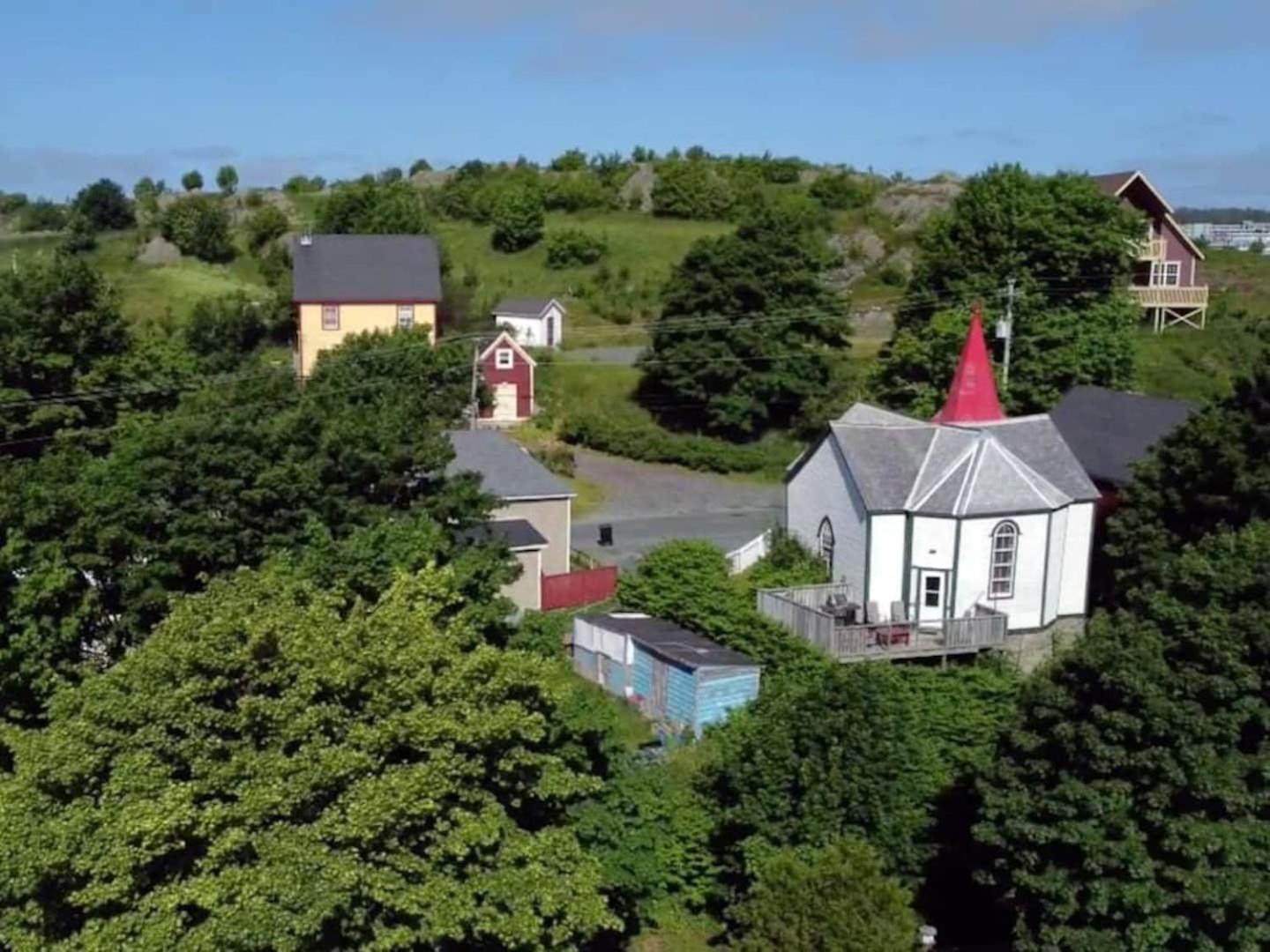 Unique Stay! Converted Church In Idyllic Location St. John's Exterior photo